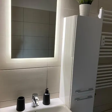 Olivia Apartman , Lejlighed Pécs